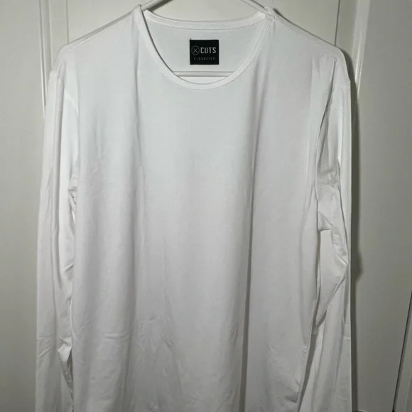 Cuts Elongated Long Sleeve (NEW w/o original packaging) - Picture 2 of 5